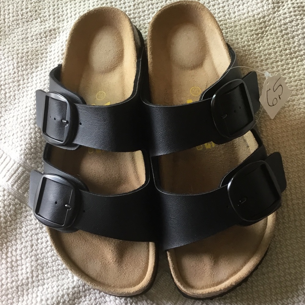 Women’s Black Double-Buckle Comfort Sandals